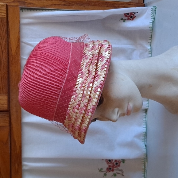 Vintage 1960s Pink Hat - Picture 2 of 13